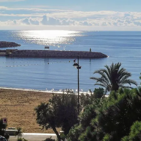 Bright, 1-bedroom With Sea Views And Balcony 50m From The Be